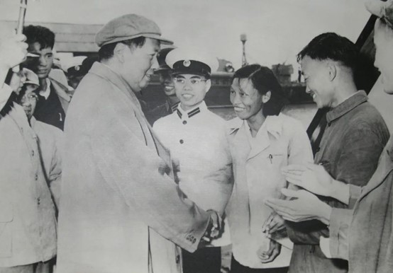 第23頁_公司動(dòng)態(tài)_新聞中心_蕪湖造船廠有限公司